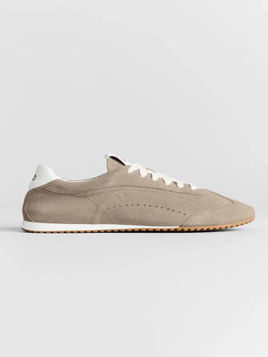 ALO Sunset Sneaker – Black – view 6
